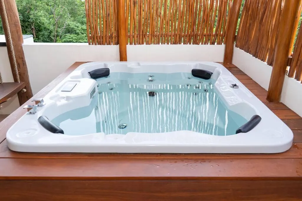 Jacuzzi, Premium Villa Hype - Private Pool & Near The Beach Tulum